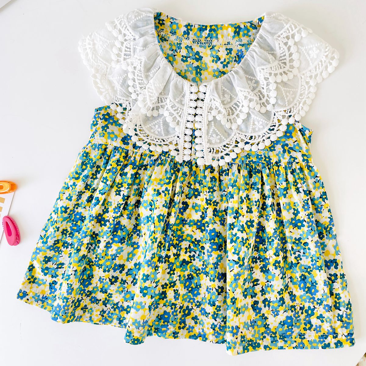 Baby Girl Floral Print Lace Patchwork Design O-Neck Dress 80 (9-12M) / Green Baby Girl Floral Print Lace Patchwork Design O-Neck Dress 80 (9-12M) / Green