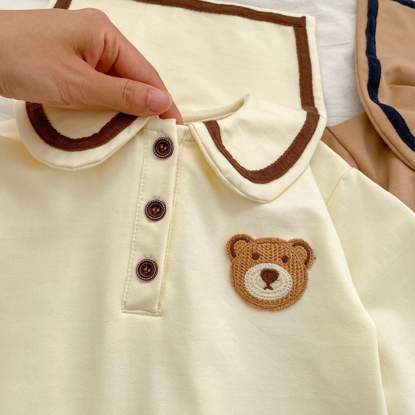 Barboteuse et manteau de style mignon ours de dessin animé pour bébé 